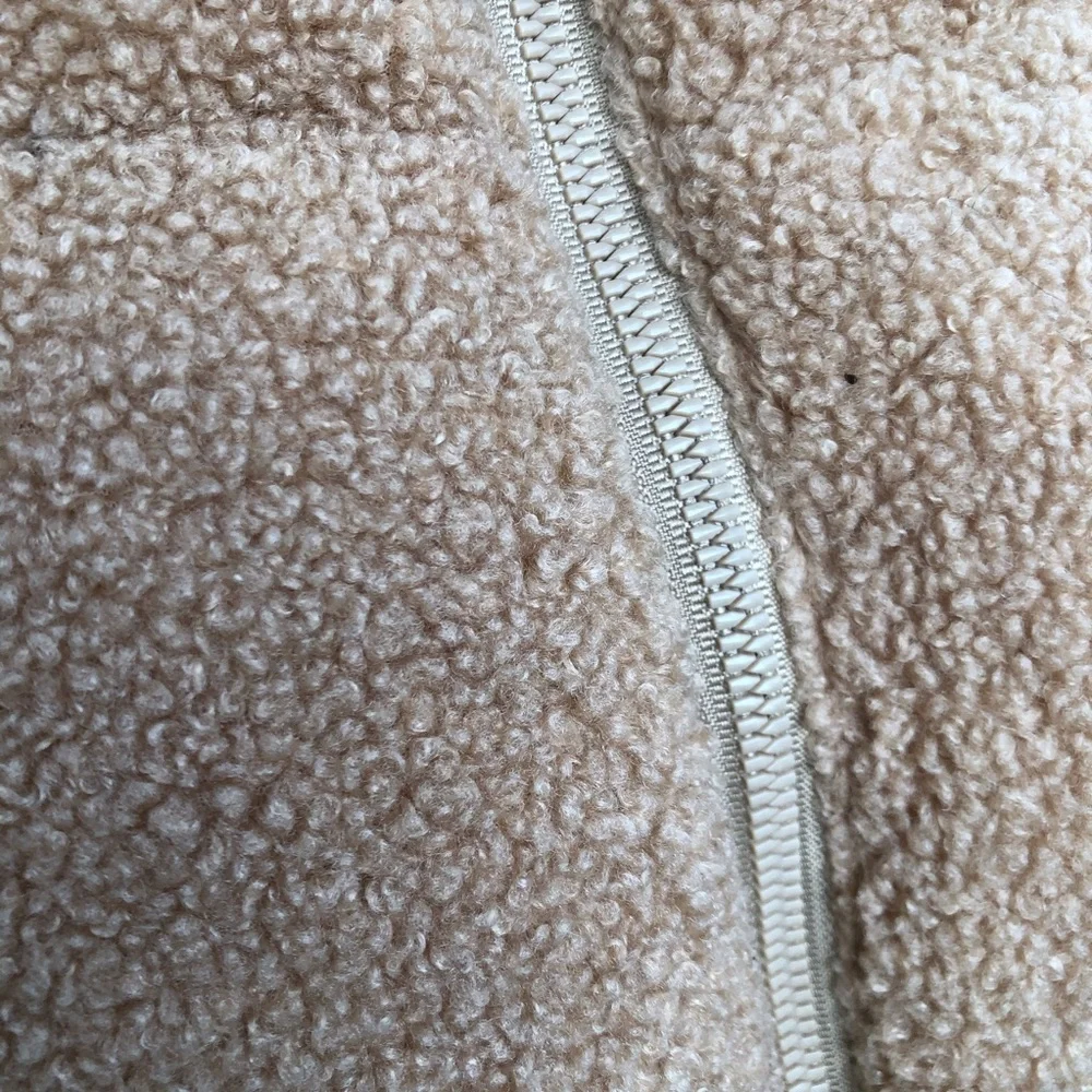 Sherpa Teddy Winter Jacket 🐻🐻🐻 - Picture 8 of 14